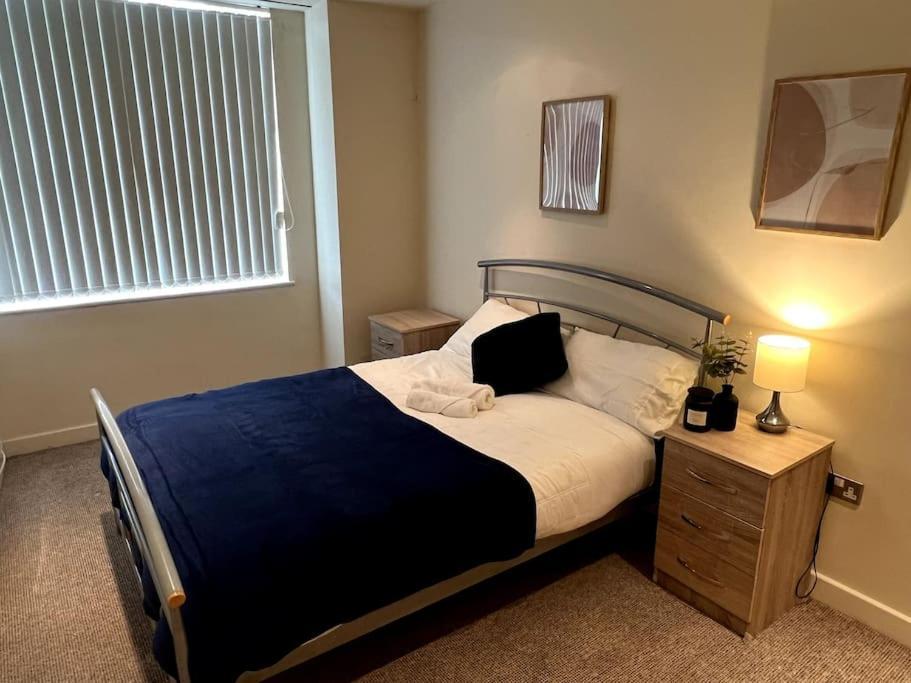 Entire Flat, 2 Bedroom & 2 Bathrooms In Birmingham Exterior foto